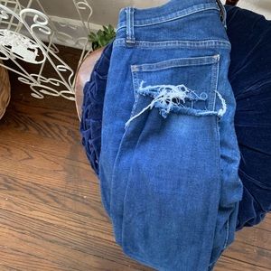 Madewell raw hem denim skinny jeans🌞